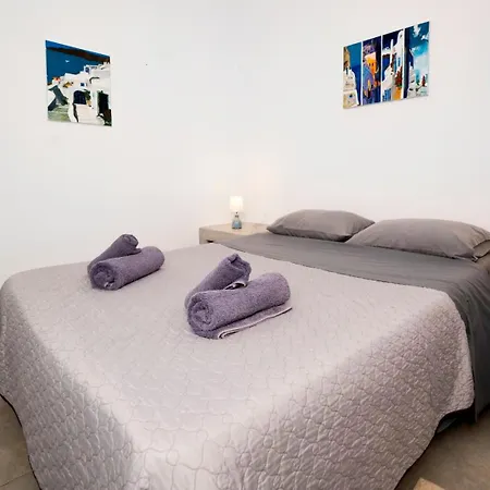 アパート Angel Santorini Residences