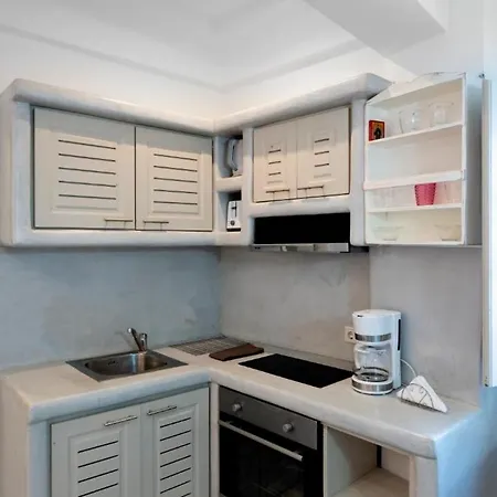 Angel Santorini Residences アパート
