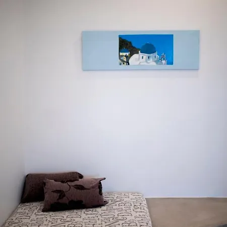 Angel Santorini Residences 아파트 Vourvoúlos